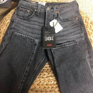 Levi jeans